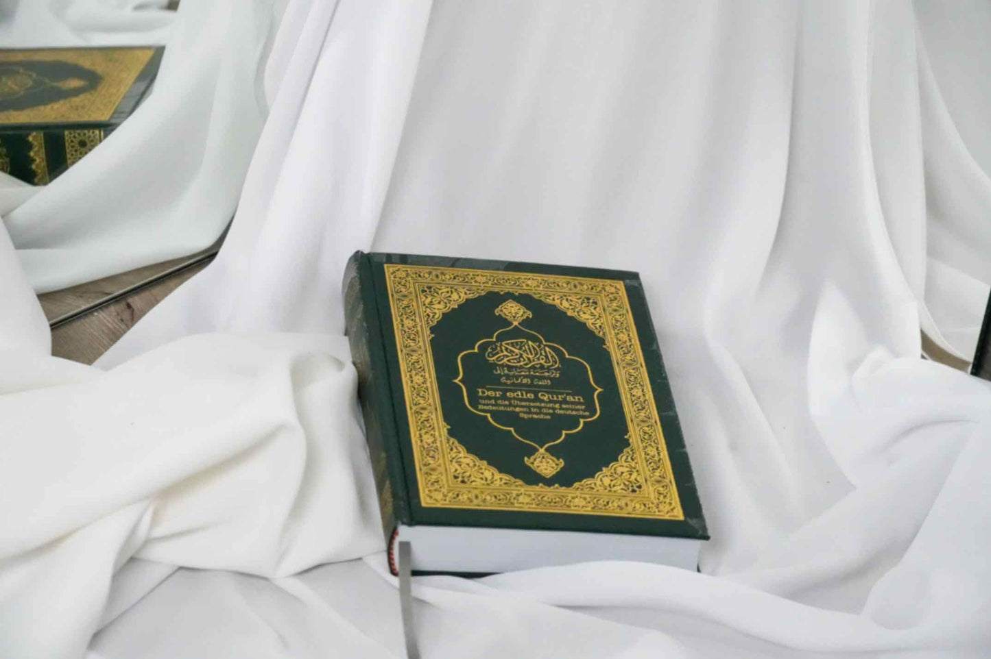 Der edle Quran- Deutsch